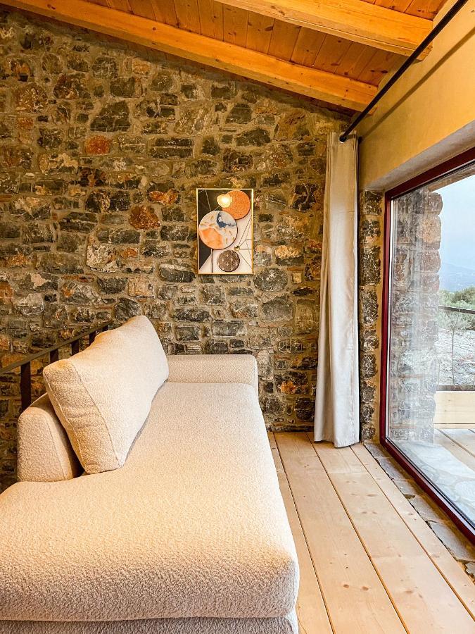 Modern Stone Villas With Swimming Pool Aliveri Luaran gambar